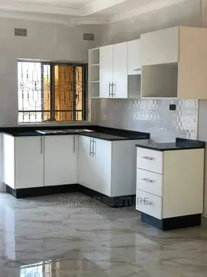 Photo - Kitchen Cabinets
