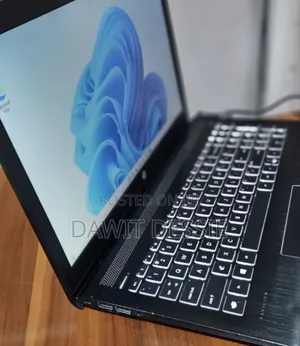 New Laptop HP 8GB Intel Core I7 SSD 512GB