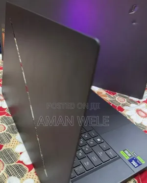 New Laptop Asus ROG Zephyrus G15 32GB Intel Core I9 SSD 2T