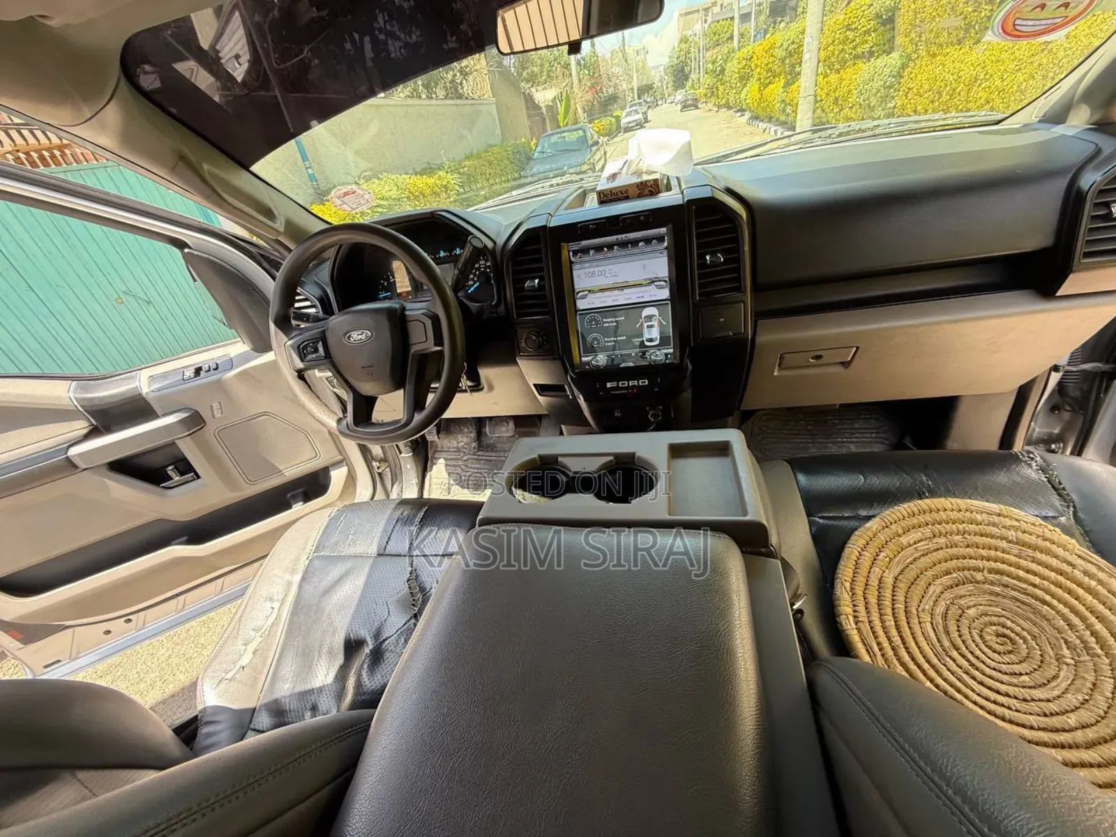 Ford F-150 XLT 4x2 Regular Cab Styleside 6.5 ft. box 122 in. WB 2018