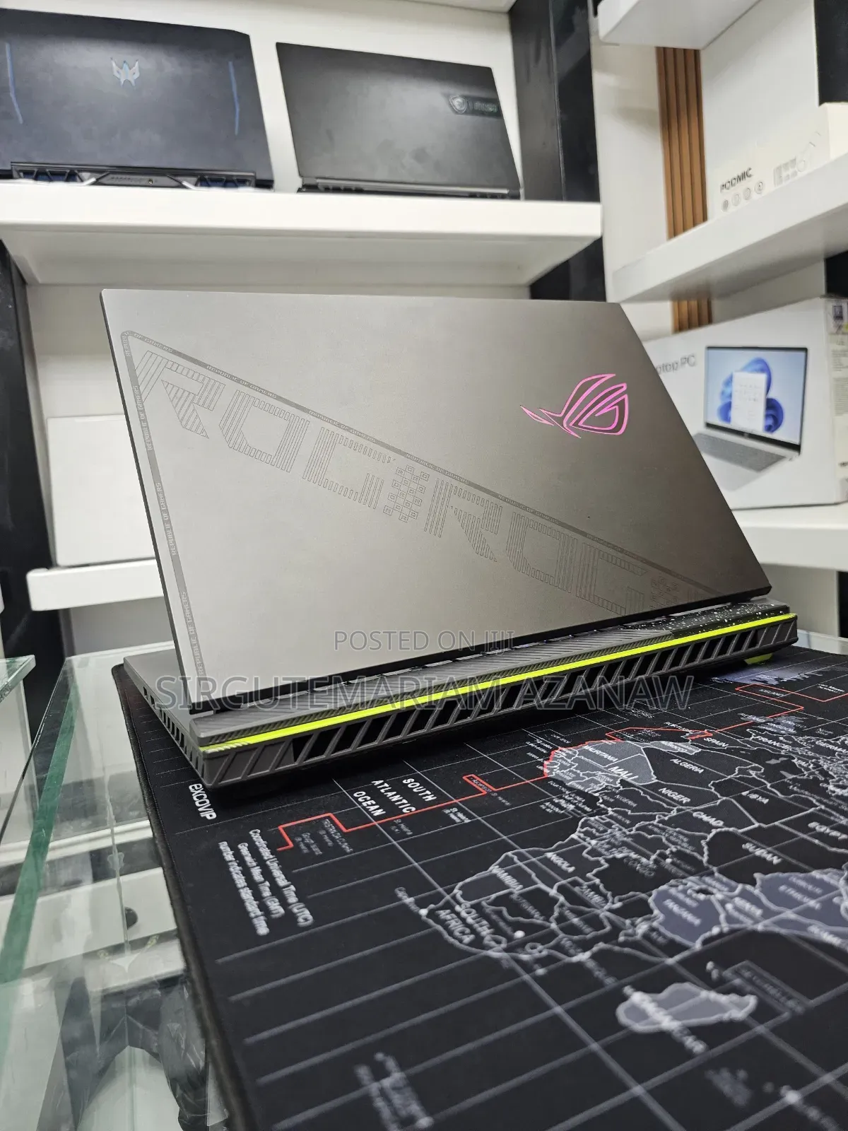 New Laptop Asus ROG Strix G15 16GB Intel Core I9 SSD 1T