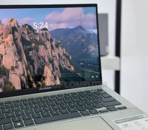 New Laptop Asus ZenBook 13 UX331UN 16GB Intel Core I7 SSD 512GB