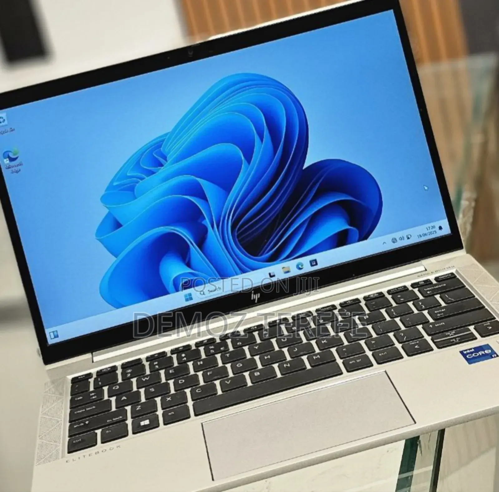 New Laptop HP EliteBook 830 G8 16GB Intel Core i7 SSD 512GB