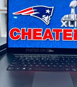 Photo - New Laptop Dell Precision 15 3520 16GB Intel Core I7 SSD 1T