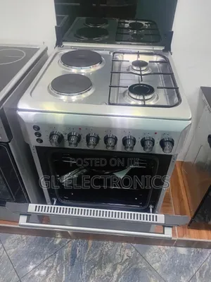 Photo - Kumtel 60cm by 60cm Steels Steel Oven