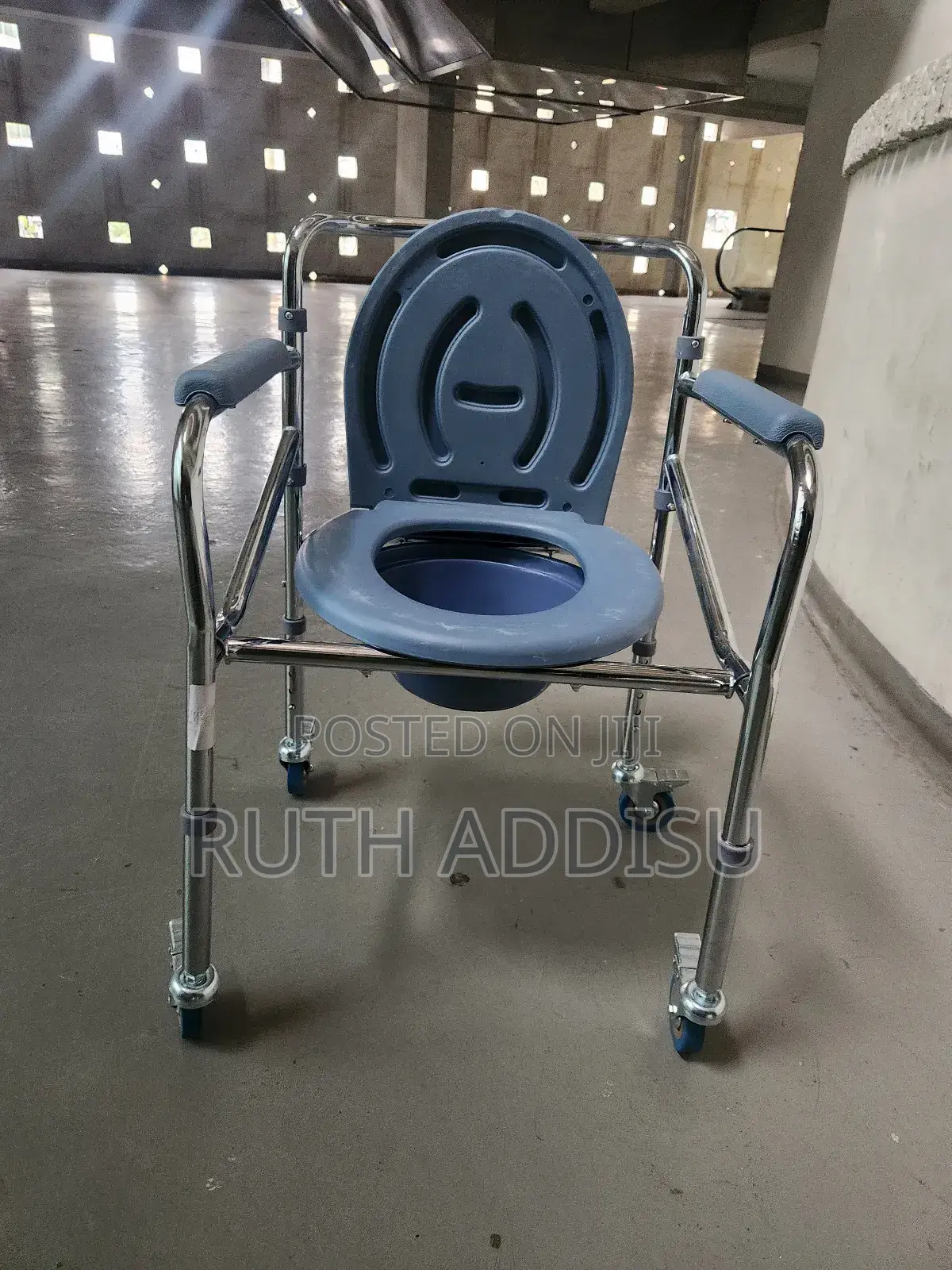 Commode Wheelchair鳵我toilet Wheelchair建議poty Wheelchair建設commode New
