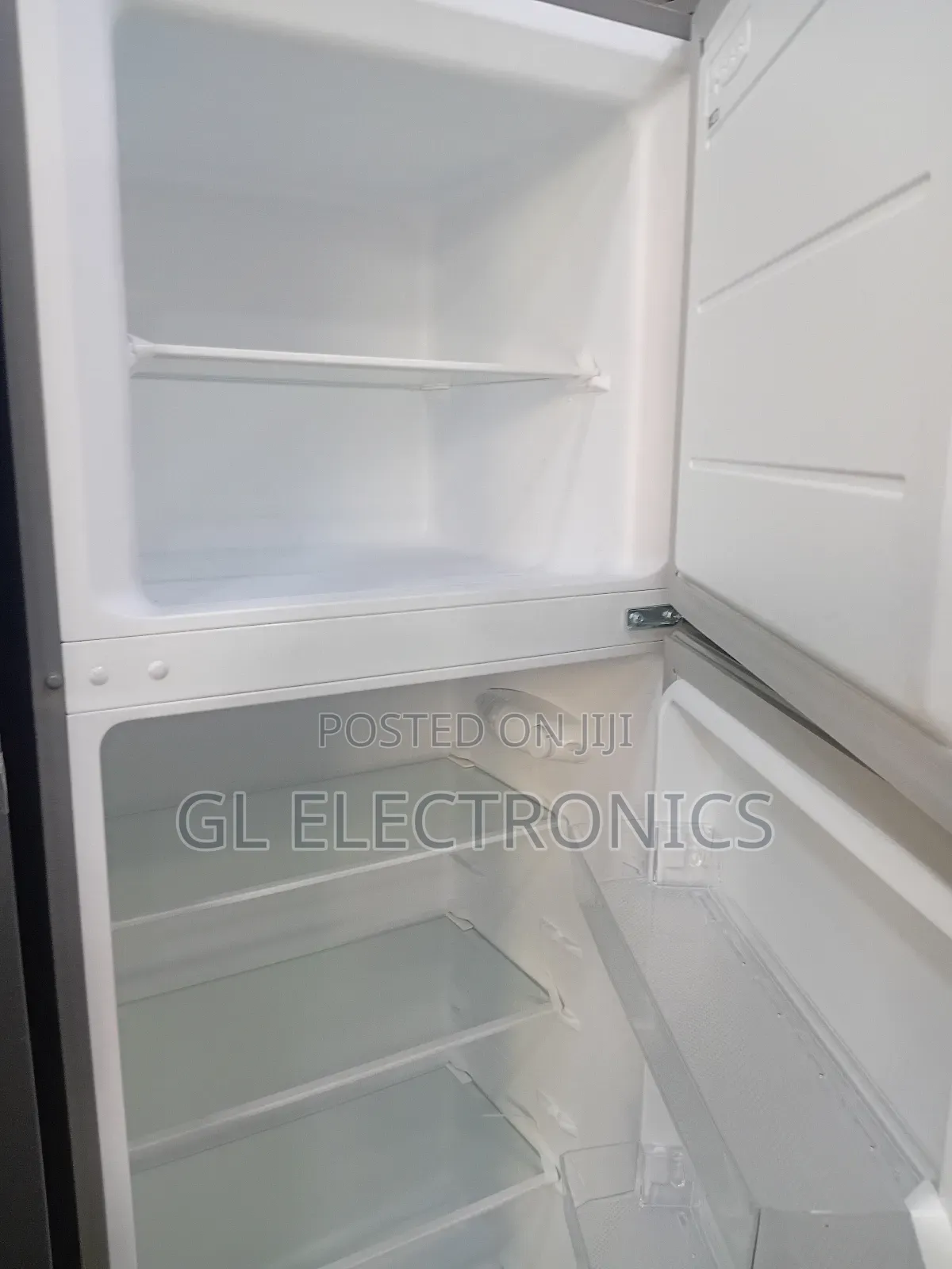 Media 414 Litre Refergrator