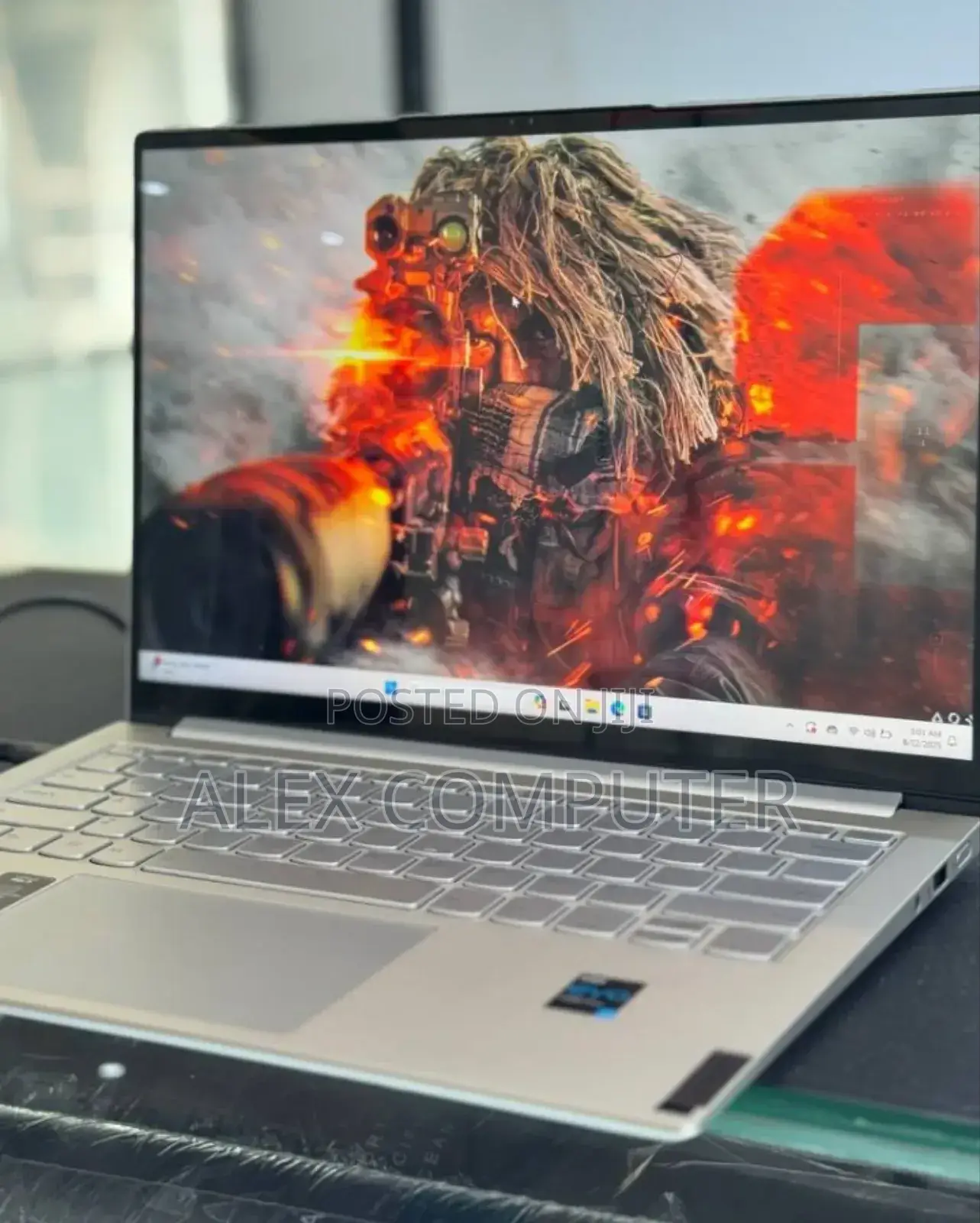 New Laptop Lenovo 16GB SSD 512GB