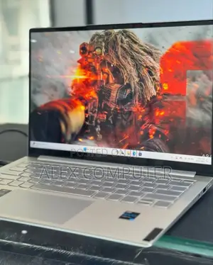 New Laptop Lenovo 16GB SSD 512GB