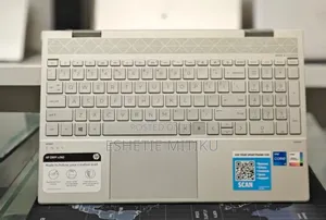 New Laptop HP Envy X360 8GB Intel Core I5 SSD 256GB