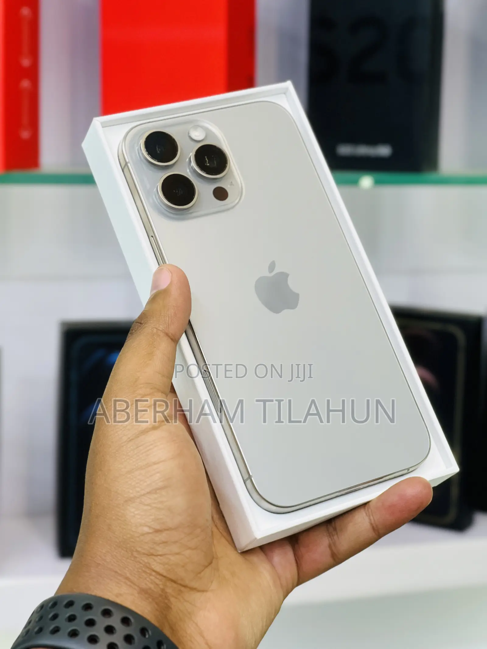 Apple iPhone 16 Pro Max 256 GB Silver