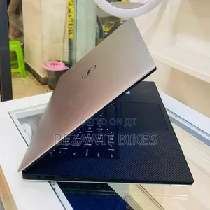 Photo - New Laptop Dell XPS 15 16GB Intel Core I7 SSD 512GB