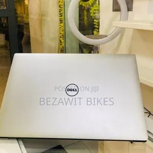 New Laptop Dell XPS 15 16GB Intel Core I7 SSD 512GB