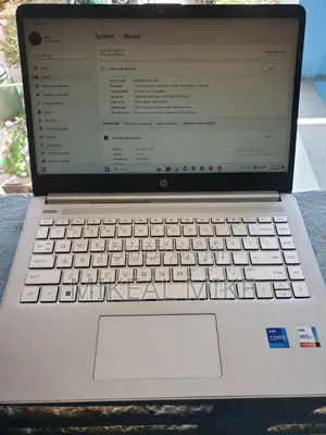 Photo - New Laptop HP EliteBook 840 8GB Intel Core I7 SSD 128GB