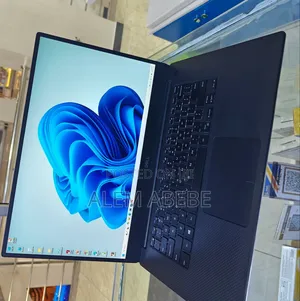 New Laptop Dell Precision 5530 32GB Intel Core I7 SSD 1T