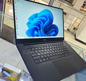Photo - New Laptop Dell Precision 5540 32GB Intel Core I7 SSD 1T