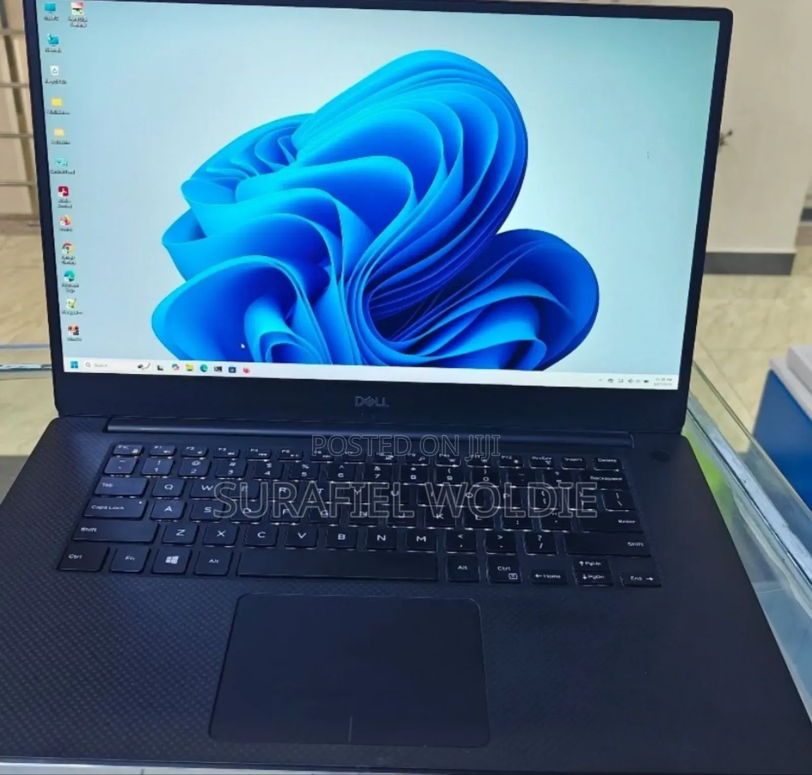 New Laptop Dell Precision 5540 32GB Intel Core I7 SSD 1T