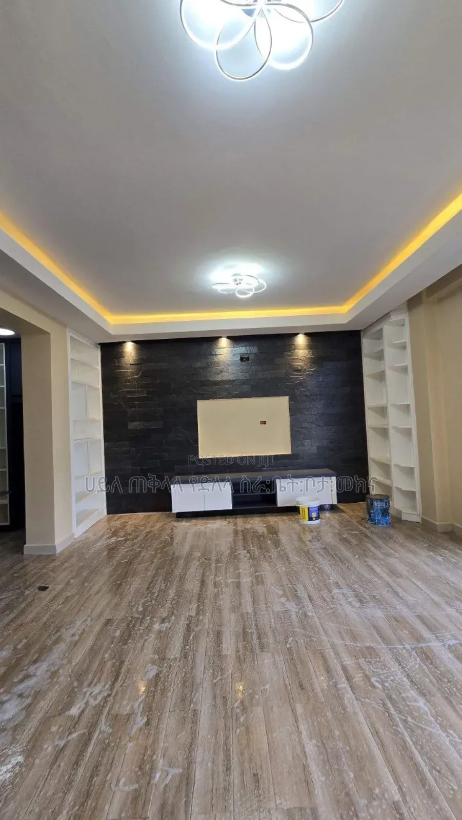 Furnished 3bdrm Apartment in አያት አካባቢ, Arada for sale