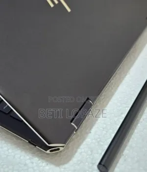 New Laptop HP Spectre X360 16GB Intel Core I7 SSD 1T