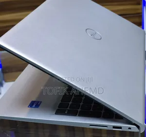 New Laptop Dell Inspiron 15 16GB Intel Core I7 SSD 512GB