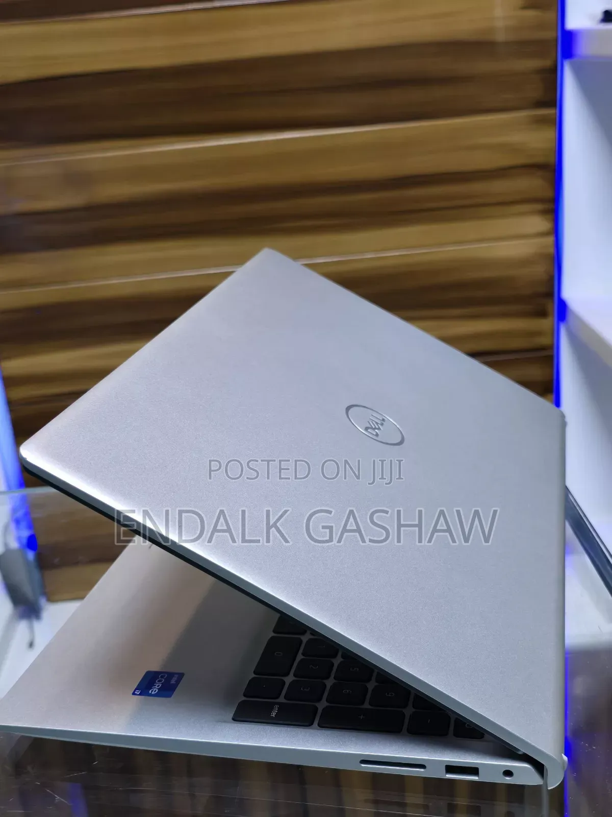 New Laptop Dell Inspiron 15 16GB Intel Core I7 SSD 512GB