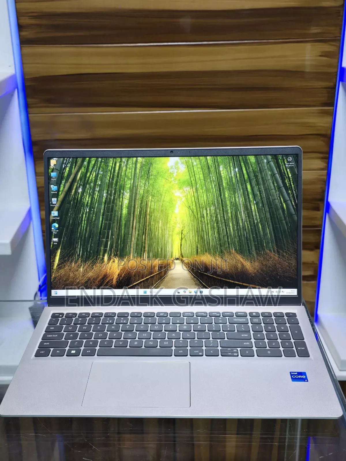 New Laptop Dell Inspiron 15 16GB Intel Core I7 SSD 512GB