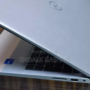 New Laptop Dell Inspiron 15 16GB Intel Core I7 SSD 512GB