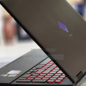 Photo - New Laptop HP 16GB Intel Core i7 SSD 512GB