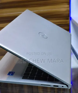 New Laptop Dell Inspiron 15 16GB Intel Core I7 SSD 512GB