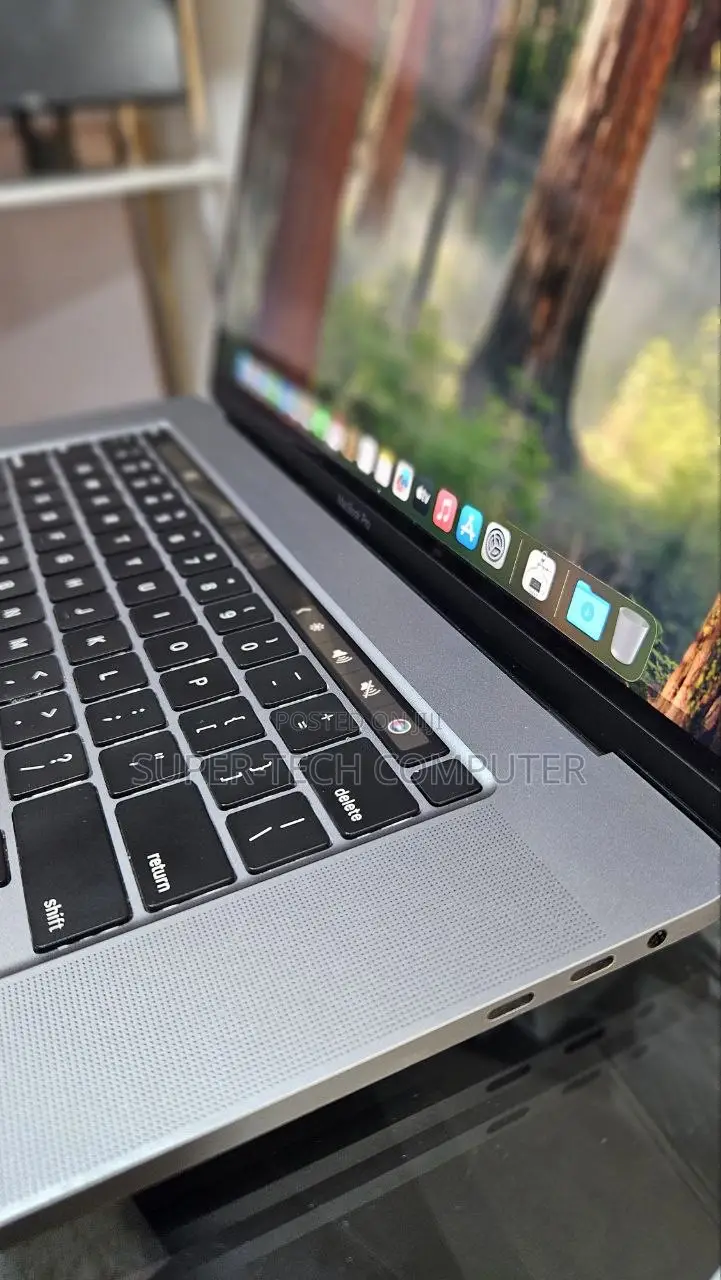 New Laptop Apple MacBook Pro 2019 16GB Intel Core I9 SSD 1T