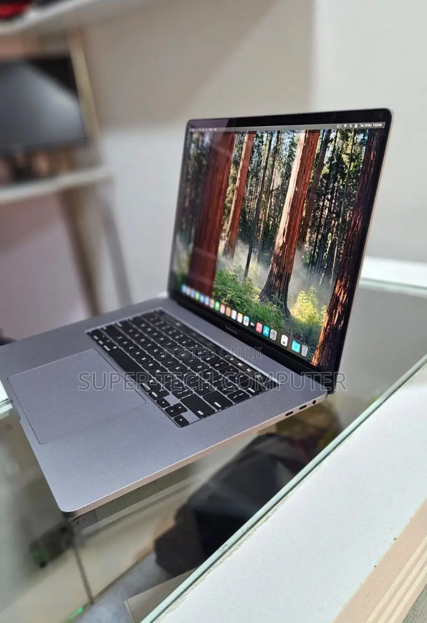 New Laptop Apple MacBook Pro 2019 16GB Intel Core I9 SSD 1T