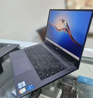 New Laptop Huawei MateBook X Pro 8GB Intel Core I5 SSD 512GB