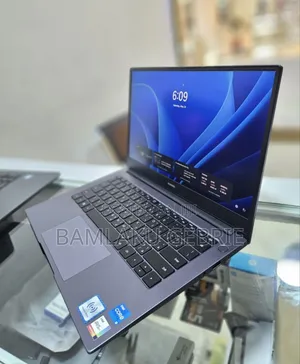New Laptop Huawei MateBook X Pro 8GB Intel Core I5 SSD 512GB