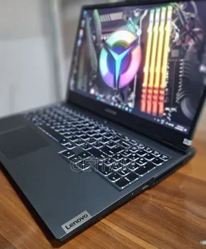Photo - New Laptop Lenovo Legion 5 16GB AMD Ryzen 5 SSD 512GB