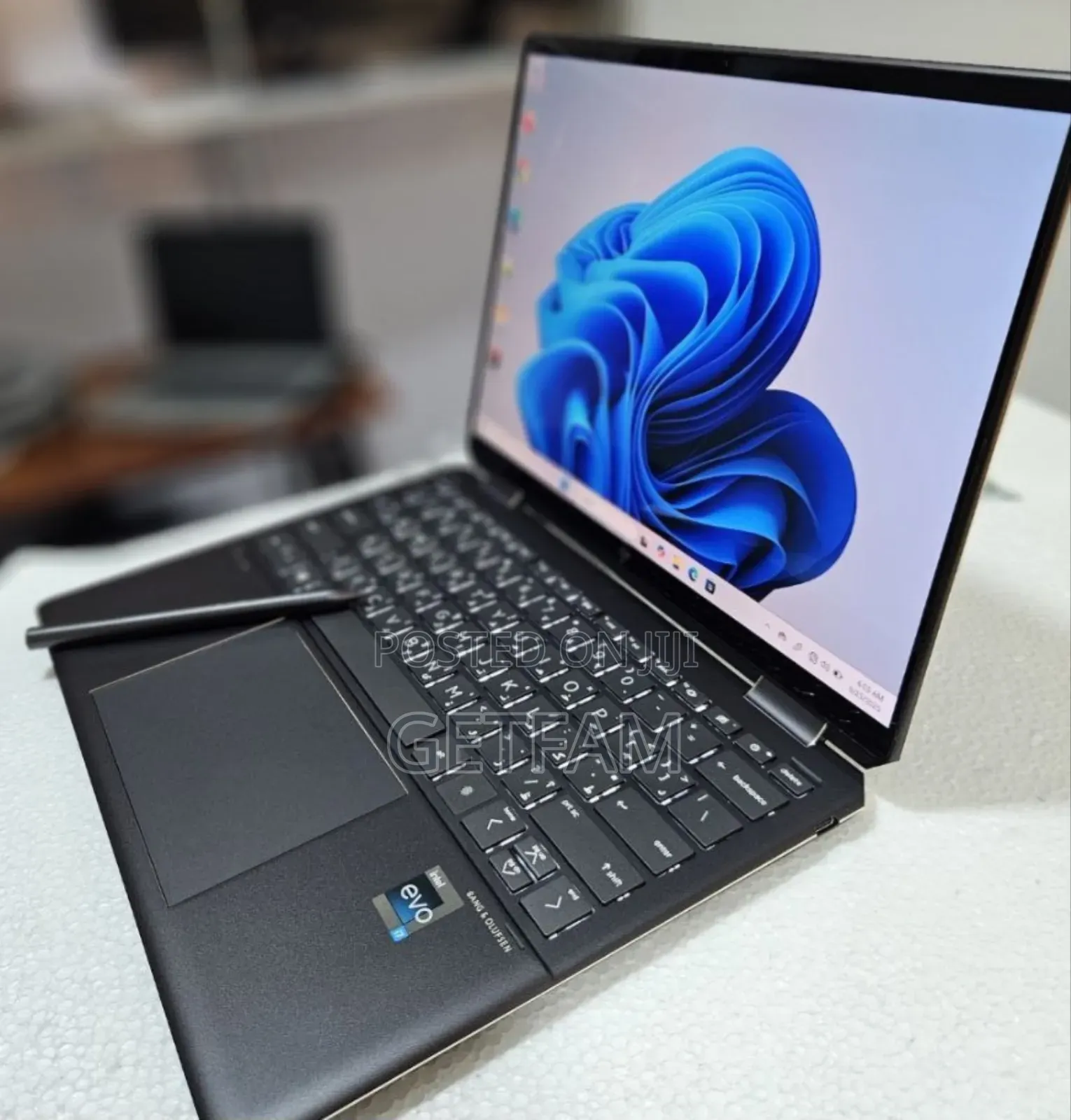 New Laptop HP Spectre 16GB Intel Core I7 SSD 512GB