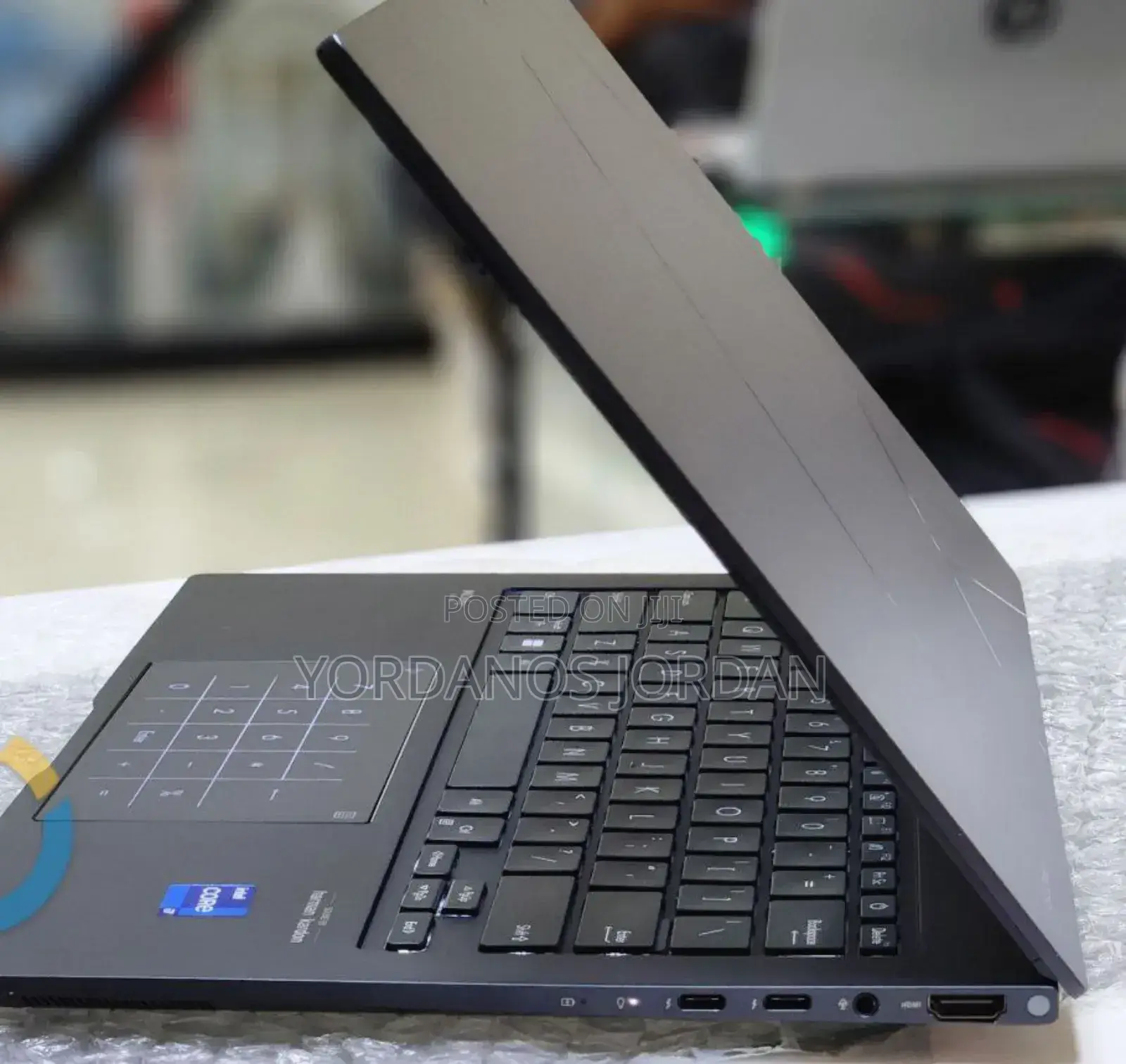 New Laptop Asus Zenbook 14 UX434 16GB Intel Core I7 SSD 512GB