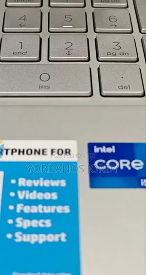 New Laptop HP Envy X360 8GB Intel Core I5 SSD 256GB