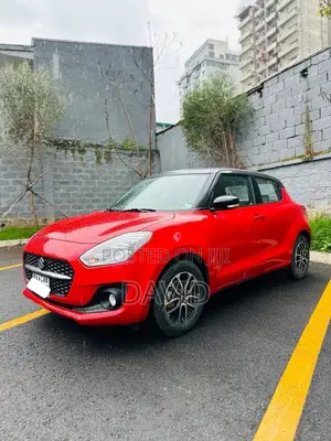 Suzuki Swift 2021 Red