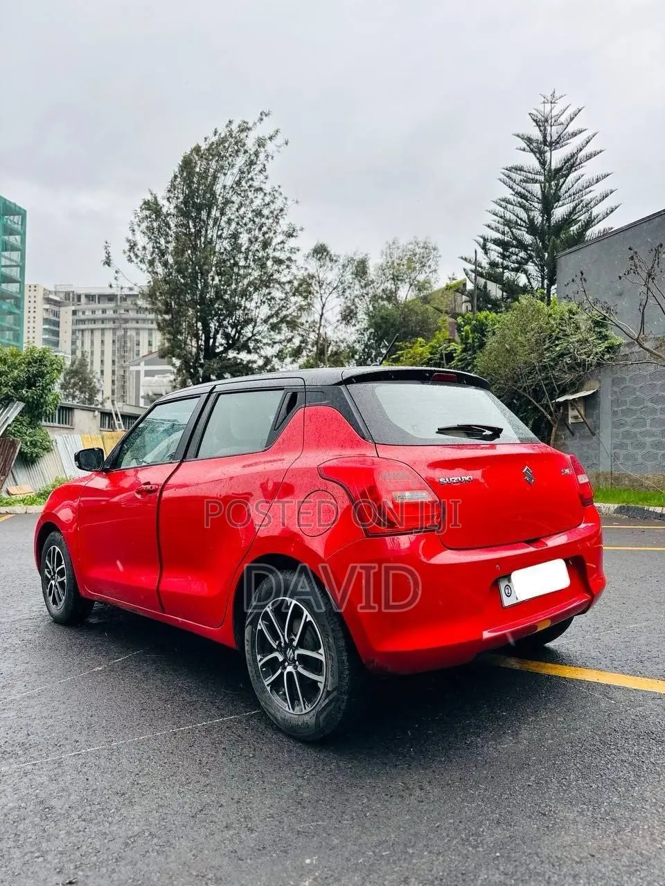 Suzuki Swift 2021 Red
