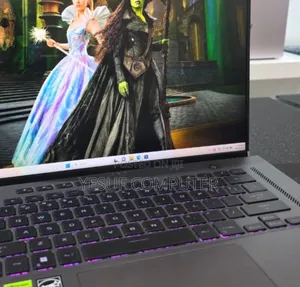 New Laptop Asus ROG Zephyrus G16 16GB Intel Core I9 SSD 1T