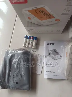 Photo - የደም ግፊት ቼክ ማረጊያ ማሽን¥℥Blood Pressure Monitor畂肉home Use,Digital Monitors