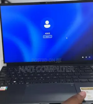 New Laptop Asus ZenBook 13 UX331UN 16GB Intel Core I7 SSD 512GB