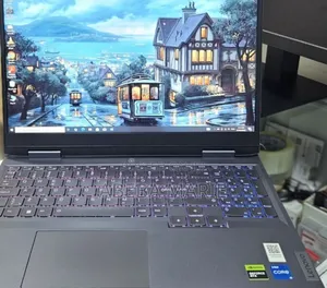 New Laptop Lenovo LOQ 15IRH8 16GB Intel Core I5 SSD 512GB