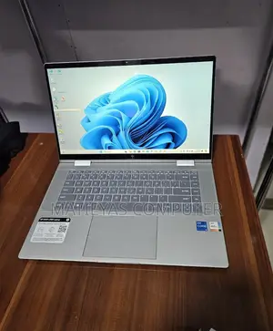 New Laptop HP Envy X360 8GB Intel Core i5 SSD 512GB