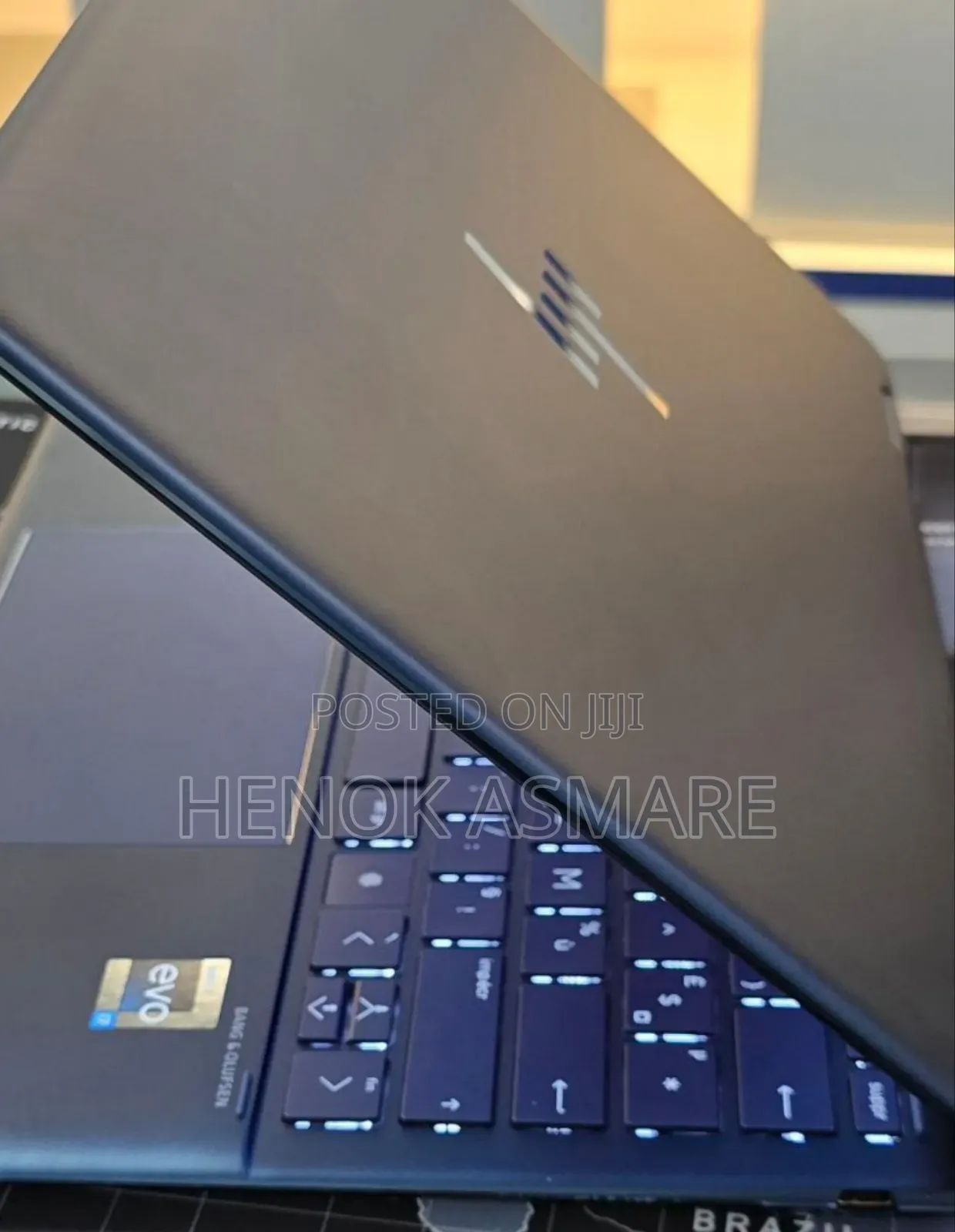 New Laptop HP Spectra 13 16GB Intel Core I7 SSD 1T