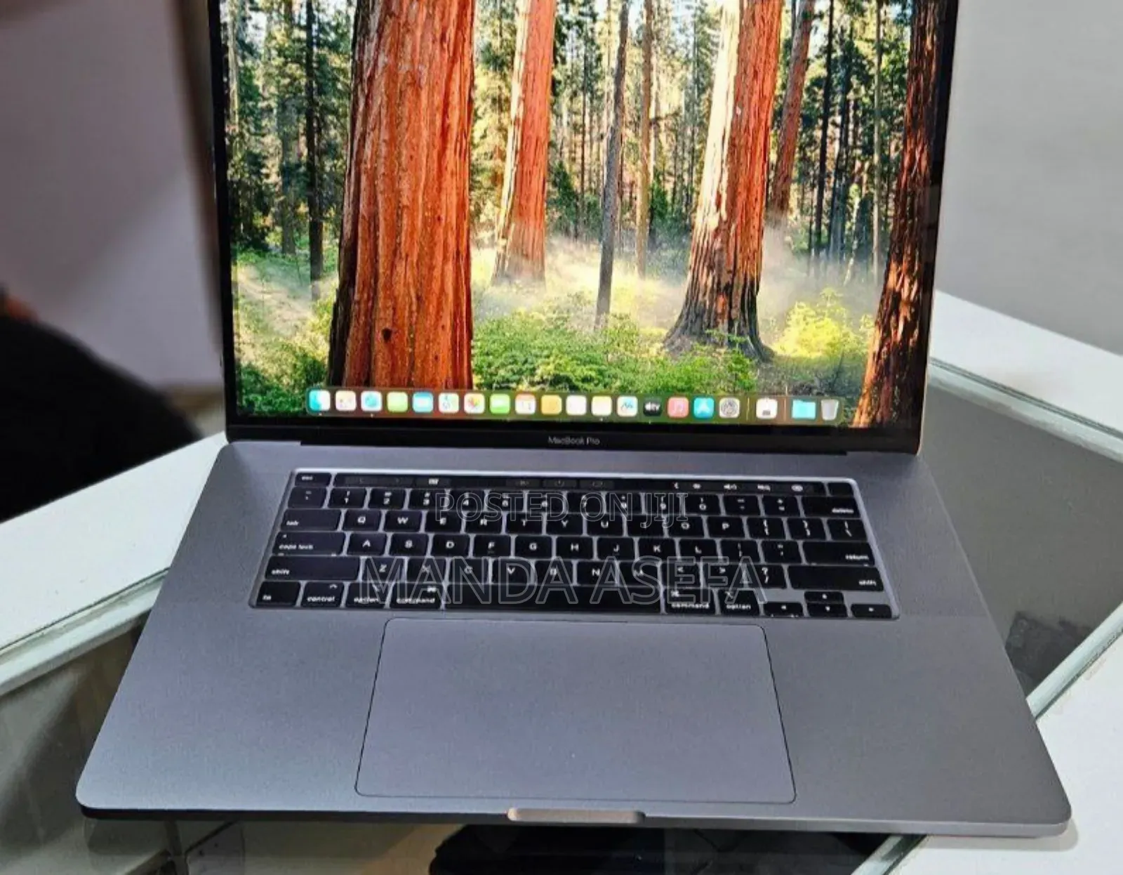 New Laptop Apple MacBook Pro 2019 16GB Intel Core I9 SSD 1T