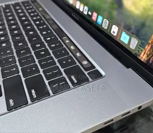 New Laptop Apple MacBook Pro 2019 16GB Intel Core I9 SSD 1T