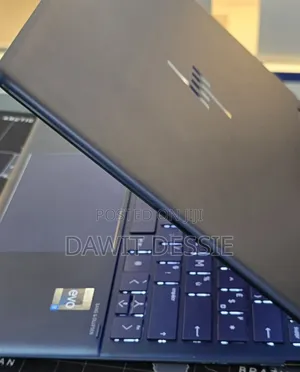 New Laptop HP 16GB Intel Core I7 SSD 1T
