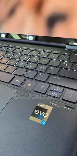 New Laptop HP Spectre 13 16GB Intel Core I7 SSD 1T