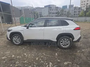 Toyota Corolla Cross 2023 White